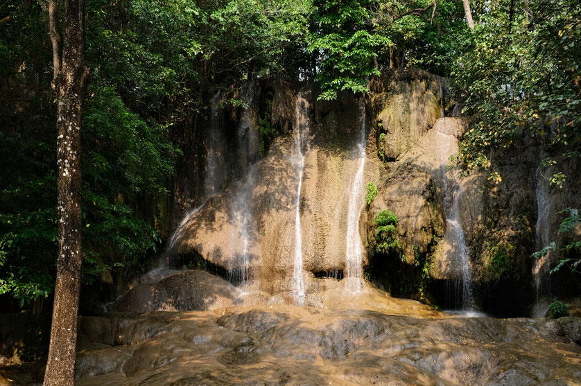 Cascade de Sai Yok Noi, province de Kanchanaburi, Thaïlande