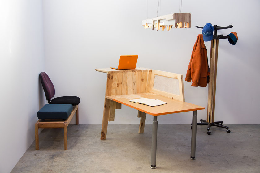 Pohutukawa Cabinet by Tim Wigmore with Pohutukawa and Chain Ring Sizer by Nga Waiata
