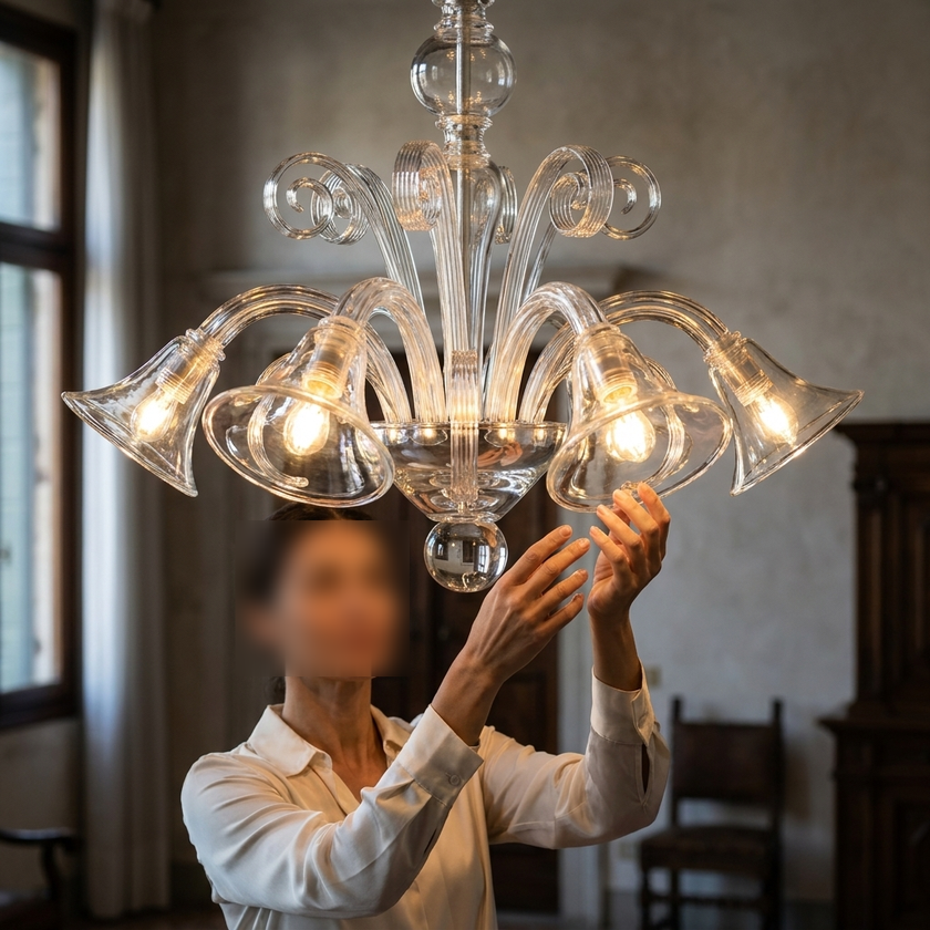 Lampadario Pastorale Cristallo in vetro di Murano lavorato a mano con design veneziano raffinato