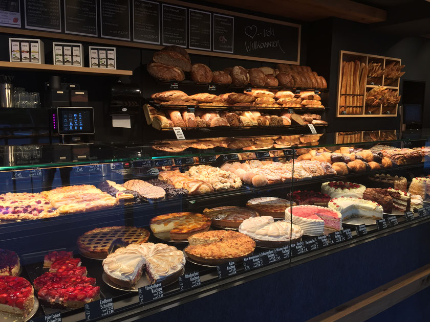 Filialen und Öffnungszeiten Cafe Lieb Tübingen, Bäckerei & Konditorei