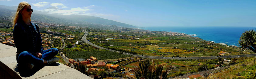 Mirador de Humboldt mit einem spektakulären Panoramablick von Puerto de la Cruz bis zum Pico de Teide