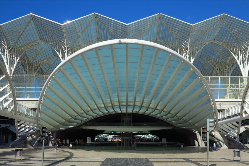 Estação do Oriente (Gare do Oriente), Architekt: Santiago Calatrava, als Eingang der Expo98 errichtet