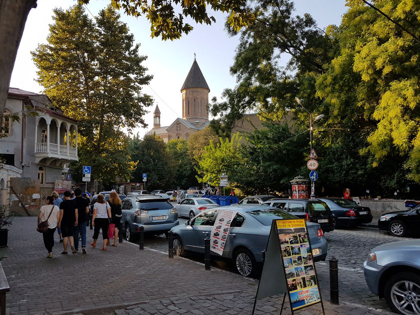 Jvaris Mama Church in der Altstadt. Der Name stammt von einer georgischen Kirche in Jerusalem. Friedliche Nachbarschaft der jüdischen Synagoge, der georgisch-orthodoxen Kirche Jvaris-Mama und der armenischen Kirche Norashen