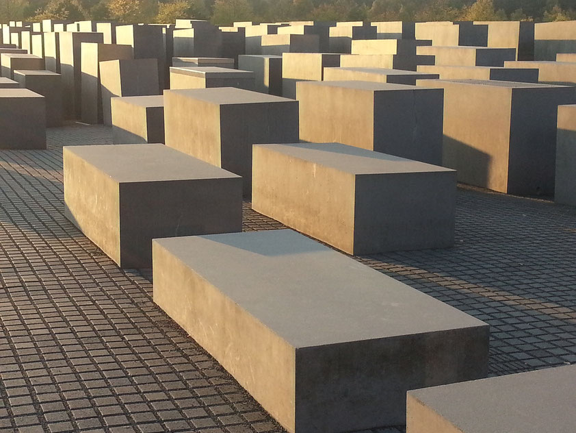 Denkmal für die ermordeten Juden Europas in der Mitte Berlins (Entwurf Peter Eisenman)