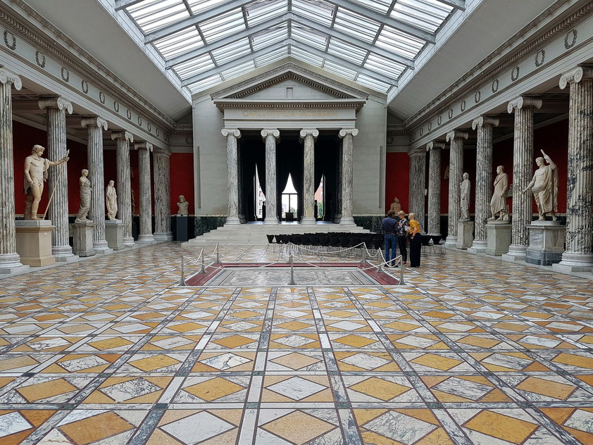 Kopenhagen. Glyptothek, Zentrale Halle