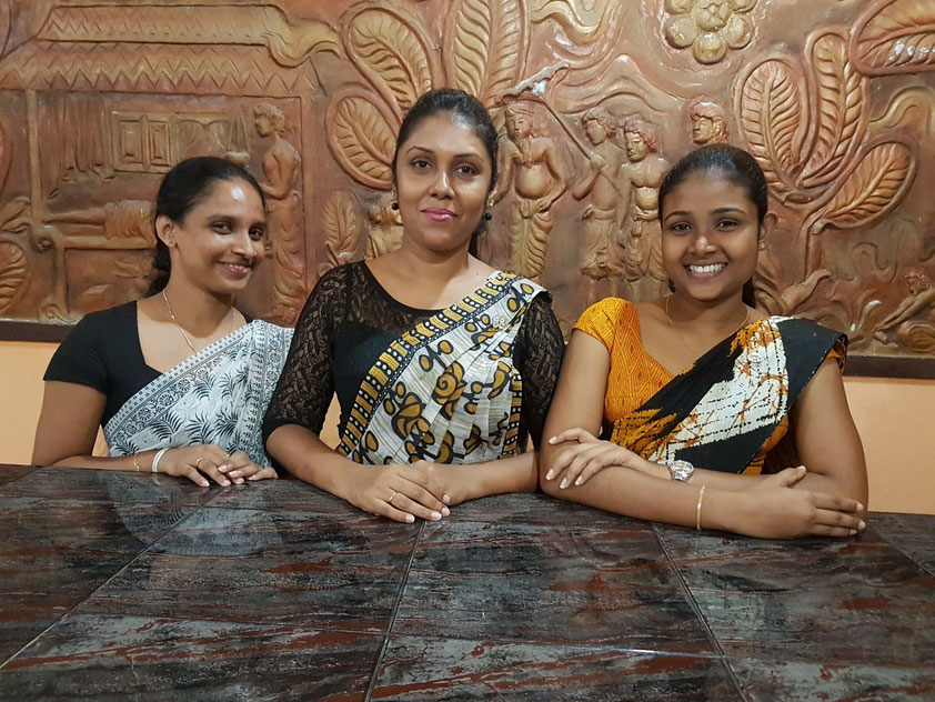 Chandana, Gayani und Thamasha