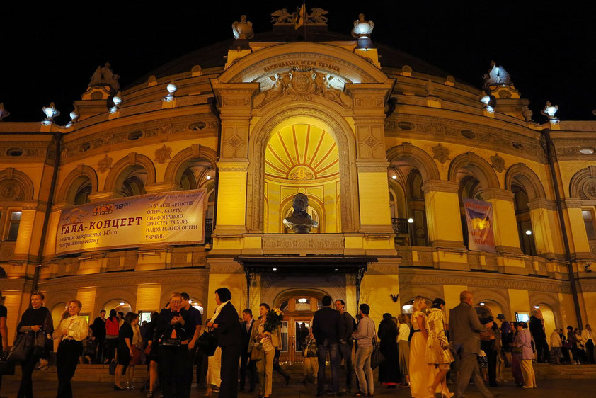 Nach dem Gala-Konzert vor der Oper