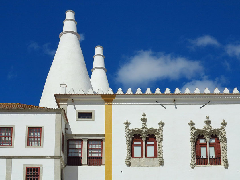 Palácio Nacional de Sintra. Schornsteine der Palastküche