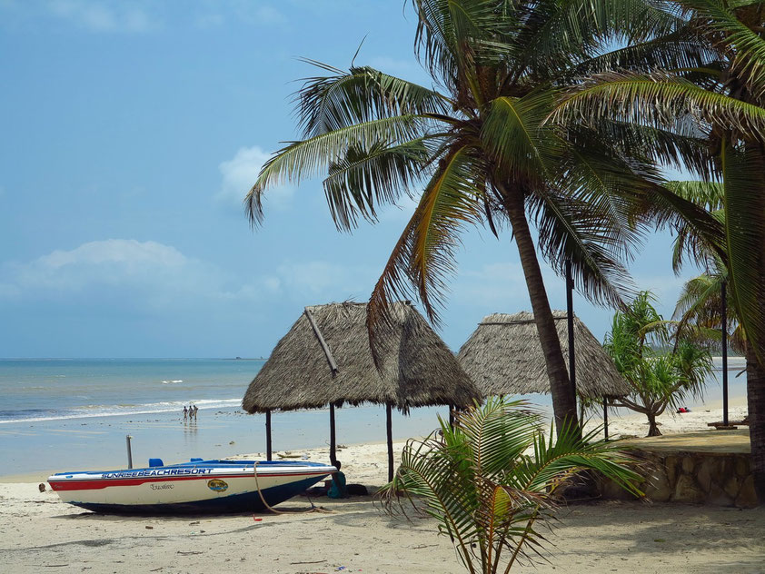 Am Strand des Sunrise Beach Resort