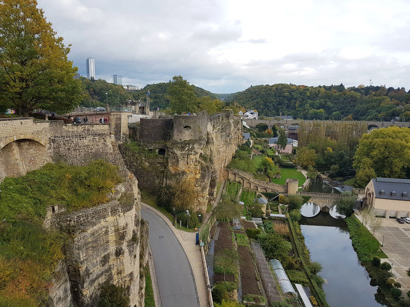 Luxemburg, Blick nach Osten zu den Kasematten (Casemates du Bock)