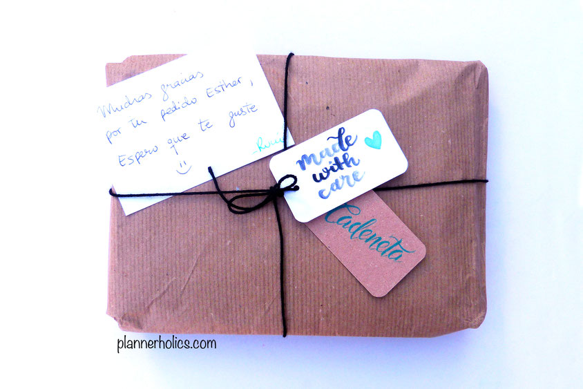 cadeneta notebooks packaging