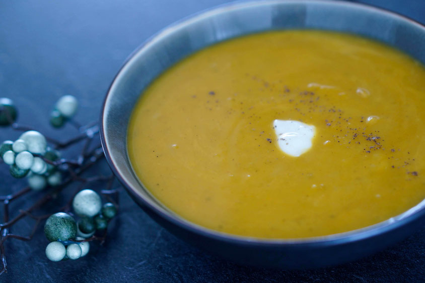 Butternut-Curry-Suppe | clean, low carb und schnell zubereitet