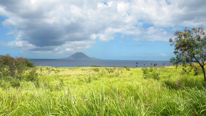 Blick nach Sint Eustatius