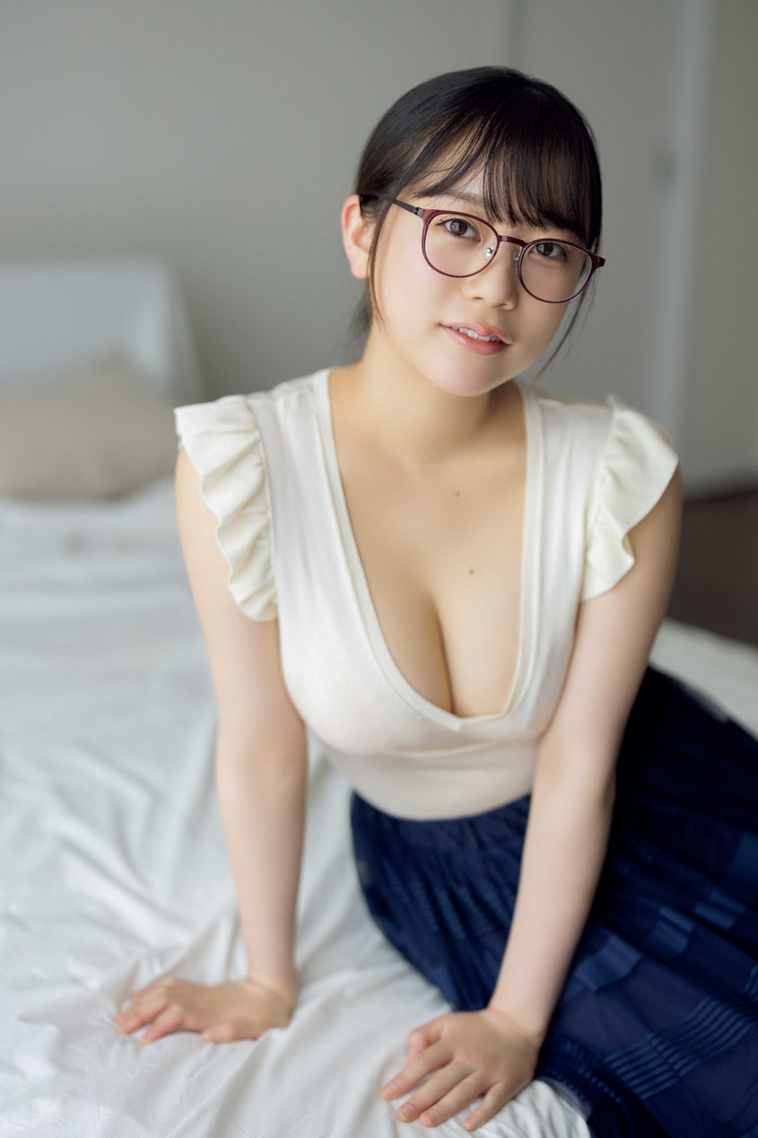 ©佐野なぎさ／白泉社　撮影／西條彰仁