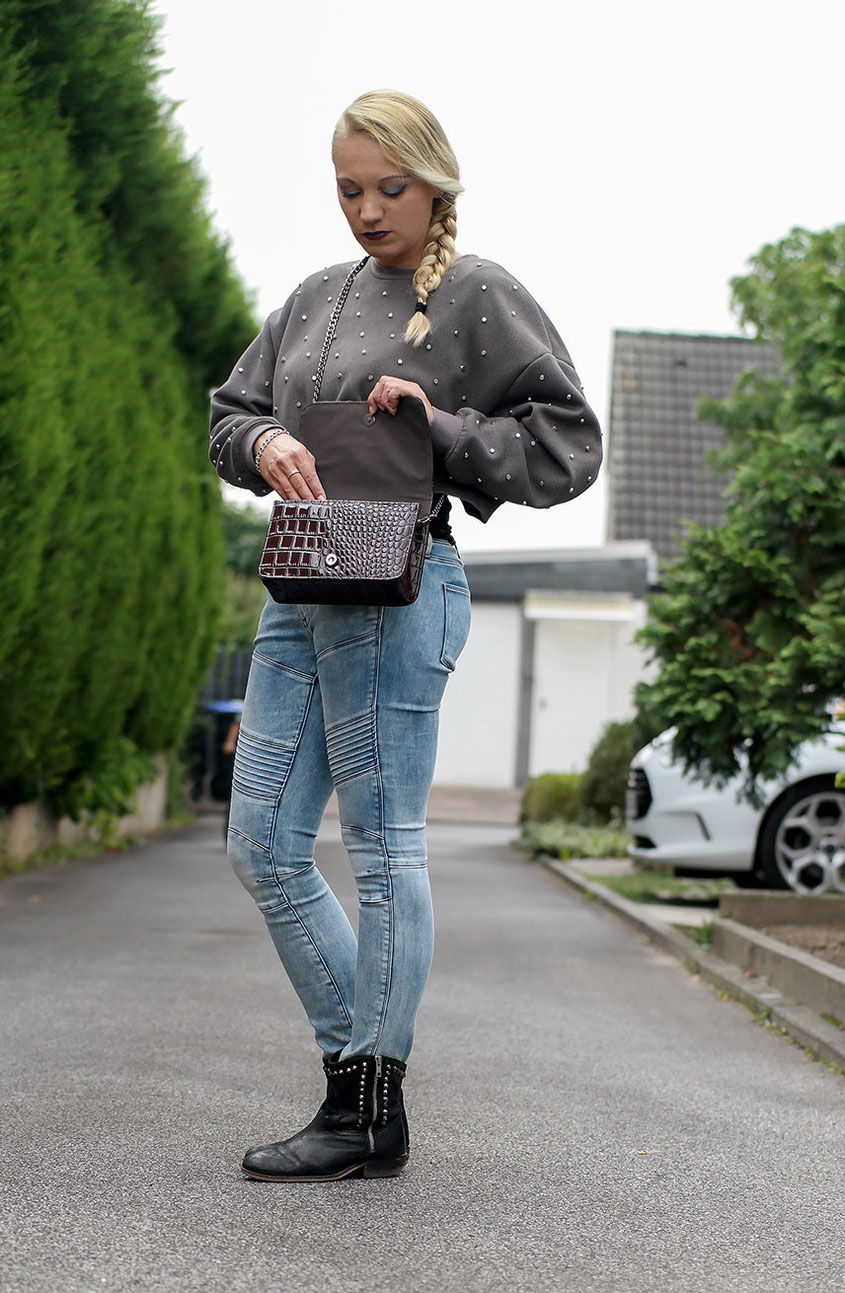 Herbstlook | Zara Nietenpulli & G-Star 5620 Custom Mid Biker Jeans | hot-port.de | Lifestyle & Fashion Blog