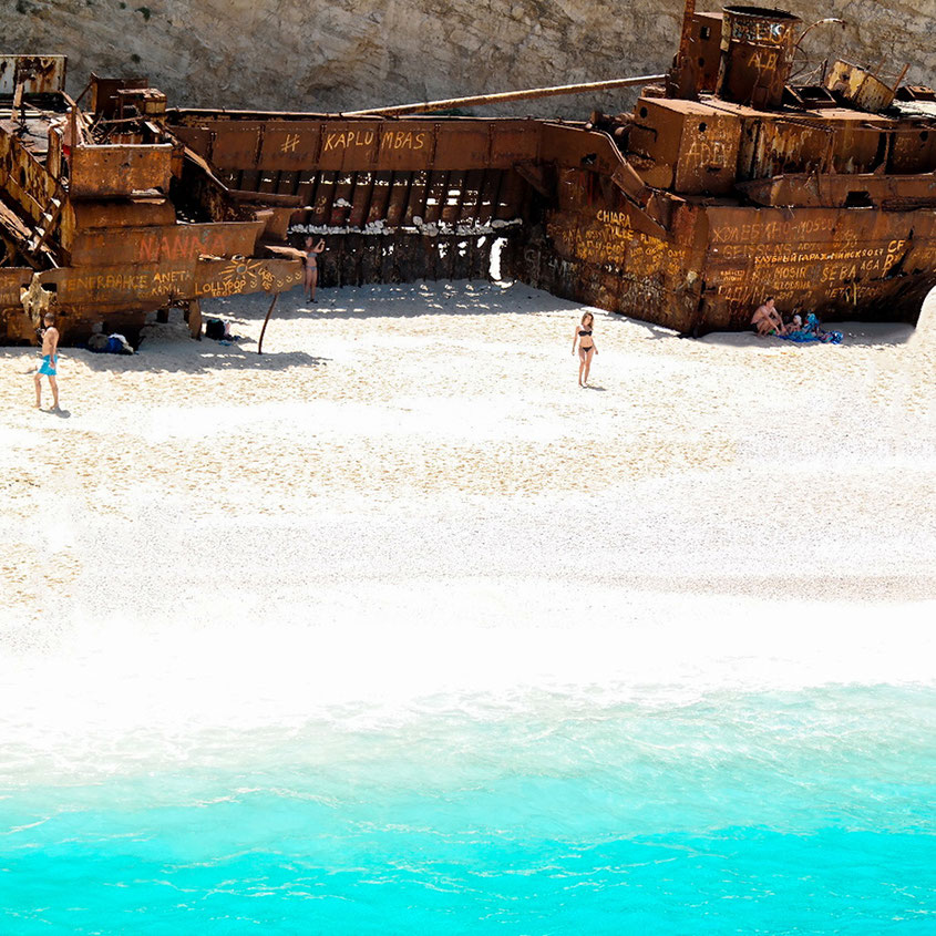 Navagio Beach Zakynthos | Shipwreck Bay | Traumhafte Bucht mit imposanten Felsvorsprüngen & türkisfarbenem Wasser | Hot Port Life & Style | Deutscher Lifestyle Blog