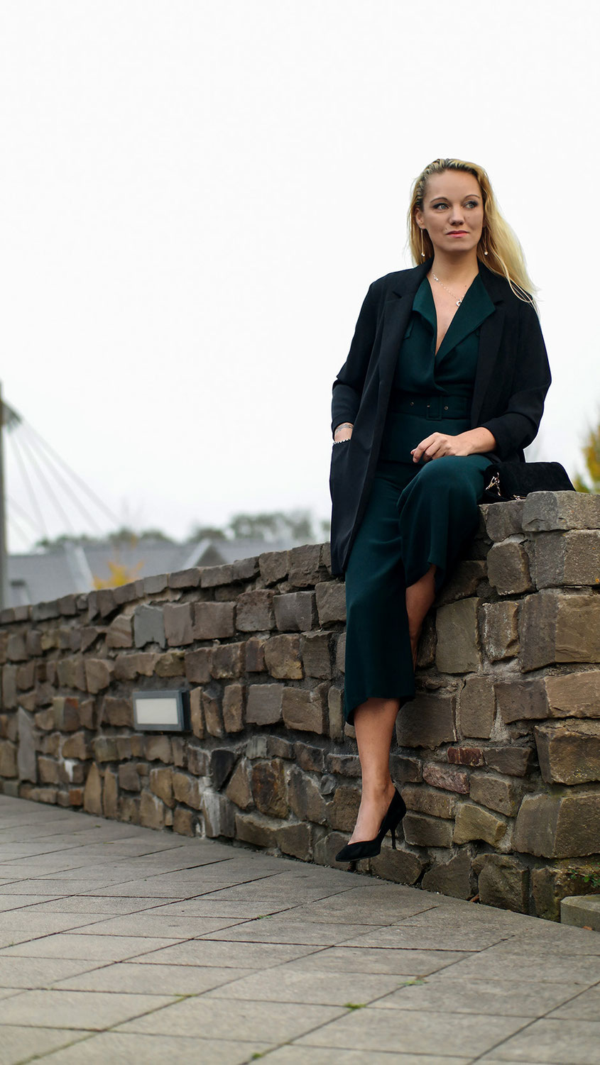 River Island Studio Jumpsuit Hallhuber Longblazer | hot-port.de | 30+ Style Blog