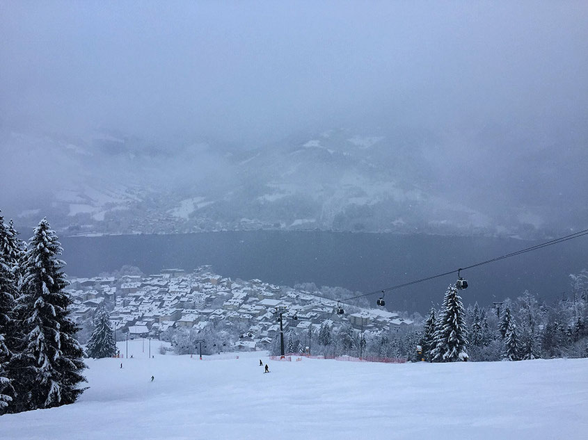 Pisten runterkacheln oder Hüttengaudi - das 1Live Lovetrain Erlebnis nach Zell am See Kaprun war der Hammer | hot-port.de | Lifestyle Blog