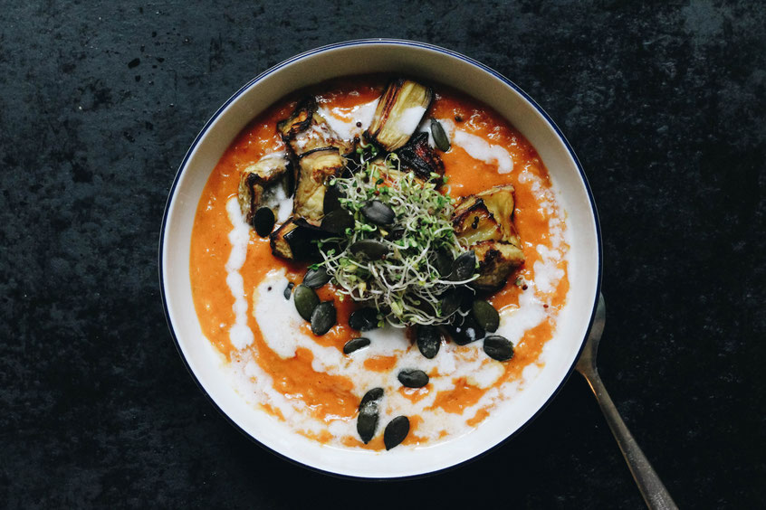 Ofengeröstete Paprika Linsen Kokos Suppe