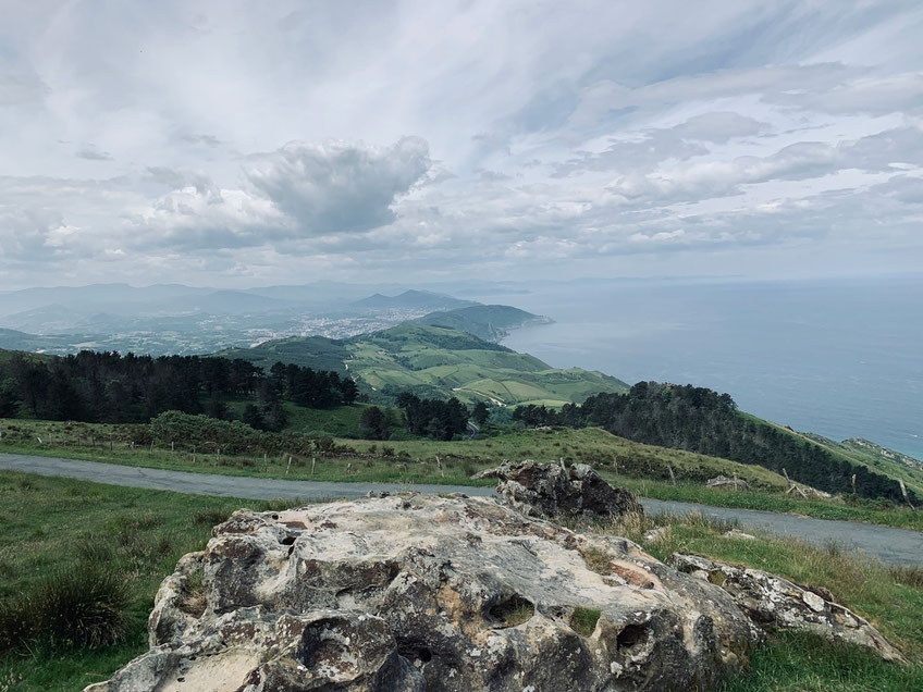 Atemberaubende Landschaft auf dem Jakobsweg