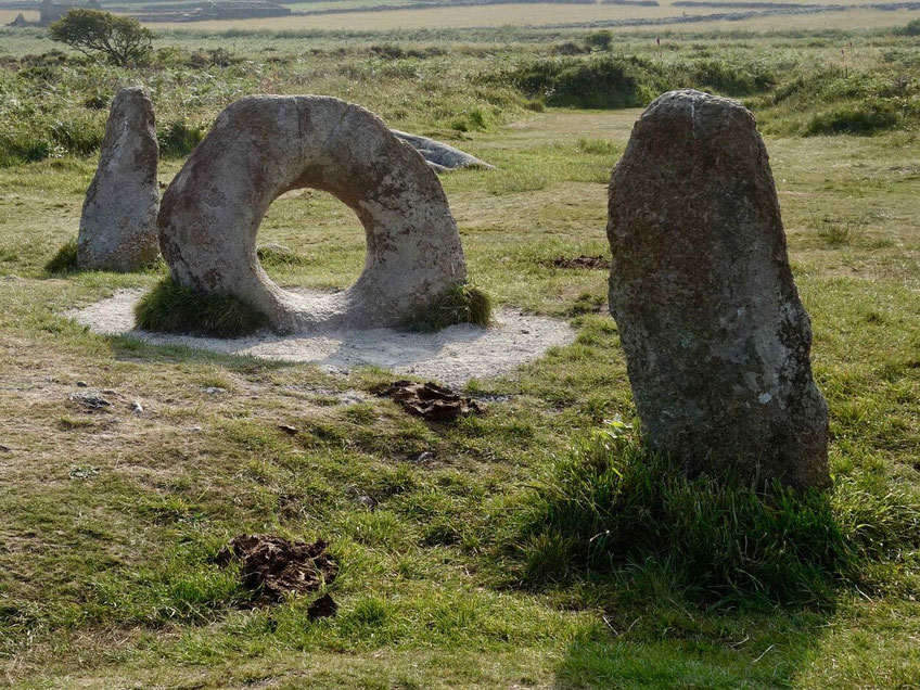 Steinkreise in Cornwall: Mên-an-Tol, Boskednan stone circle und Maschinenhäuser