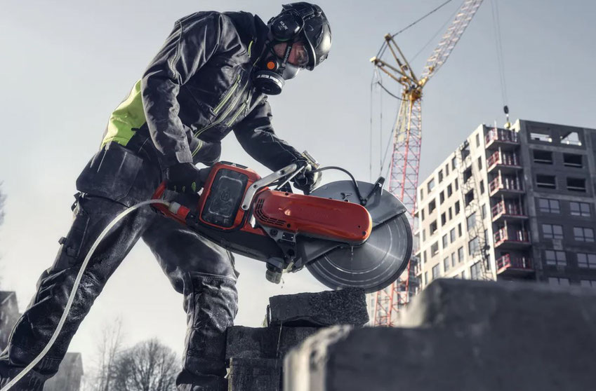 Akku Trennschleifer K1 Pace im Einsatz