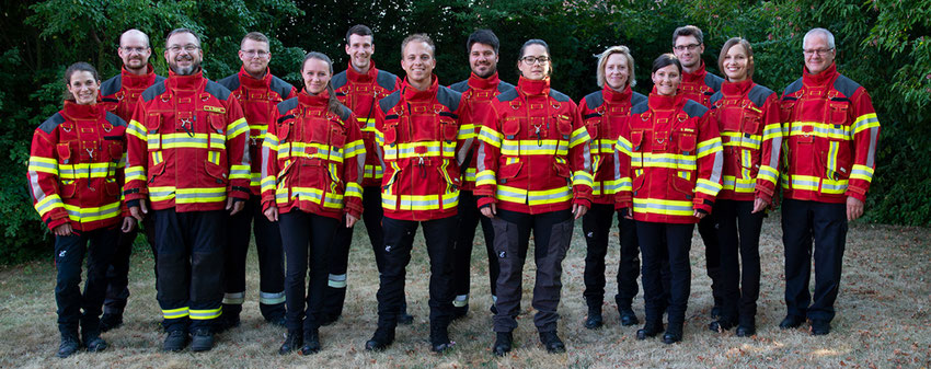 Rettungshundestaffel der FFW Steinmark, HundeführerInnen und Backups. Ein Team!