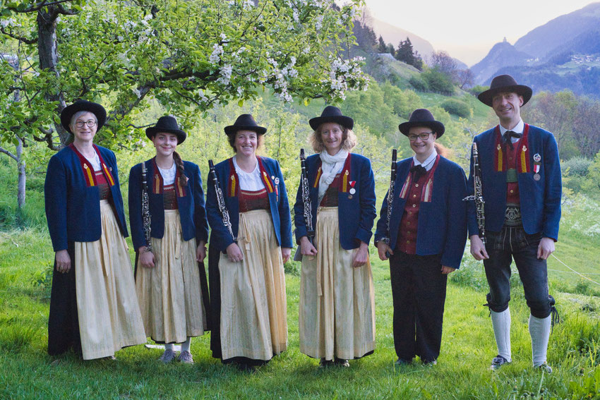 Martina Pfandler, Anna Zangerle, Maria Legenstein,  Alexandra Grill, Barbara Fröhlich-Kössler, Christoph Zangerle, nicht im Bild: Maria Walch