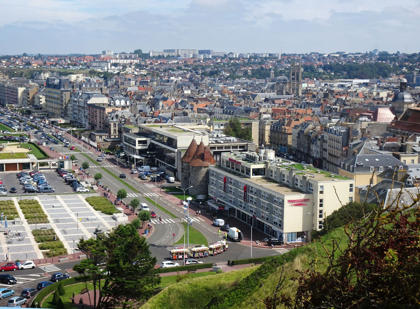 Sur l'esplanade du château à Dieppe