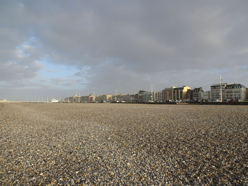 La plage sous l'averse