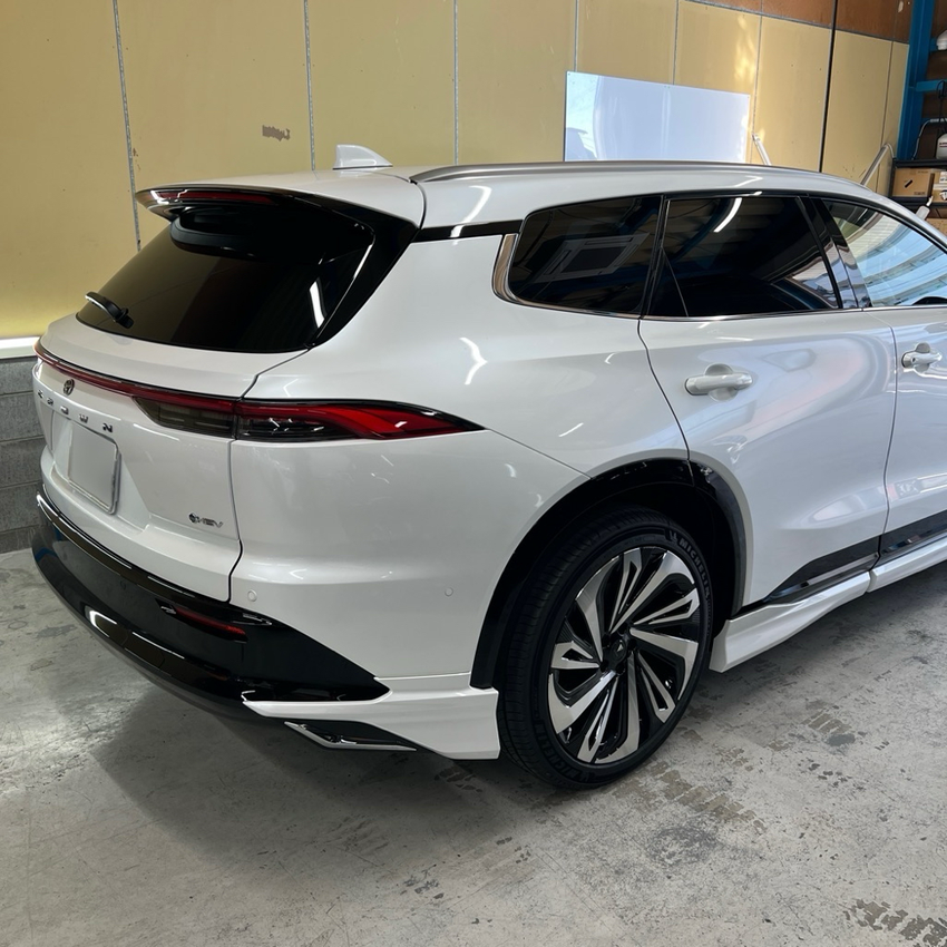 トヨタ　クラウンエステート　カーフィルム施工　WINCOS Premium HCD-03G　リア周り