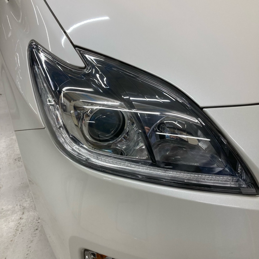 トヨタ プリウス 30系 ヘッドライトリペア 施工例 施工後①