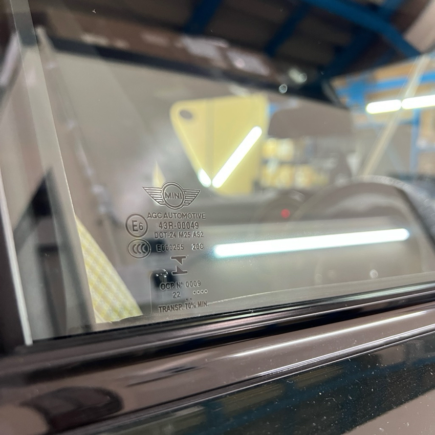 MINI　F56　カーフィルム施工　透明遮熱フィルム　新潟