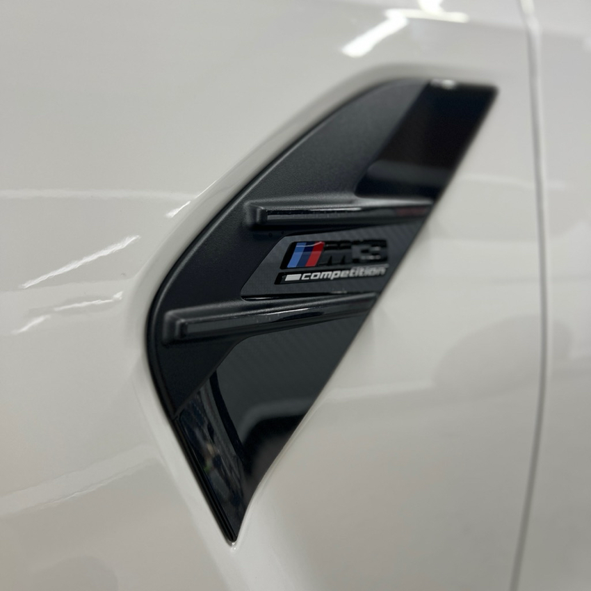 BMW M3ツーリング サイドエンブレム