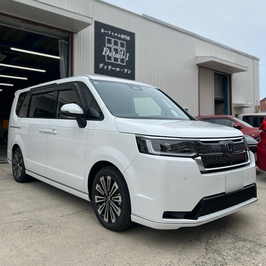 ホンダ　ステップワゴンRP8　カーフィルム施工　HCD-10G