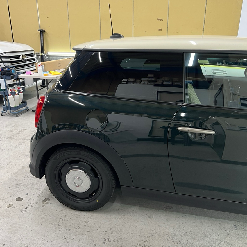 MINI　F56　新潟カーフィルム　遮熱スモーク　リアサイド