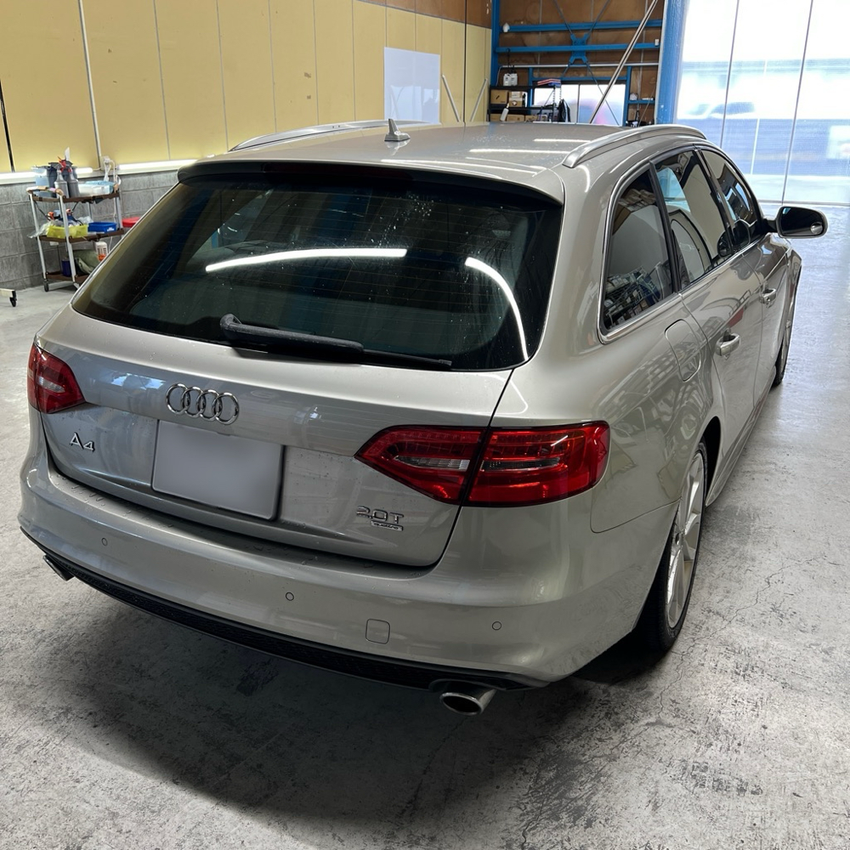Audi A4 Avant　カーフィルム施工　WINCOS Premium　リアガラス施工前　新潟