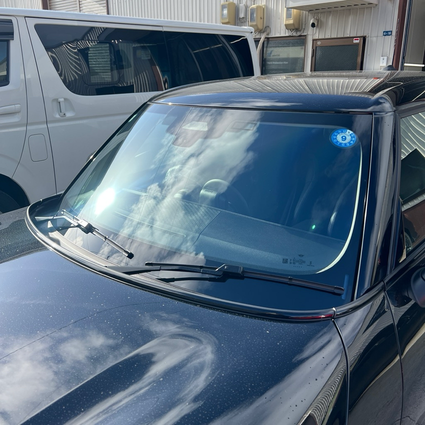 MINI・クーパー F65　カーフィルム施工　IR-85HD　暑さ対策　新潟　フロントガラス施工後