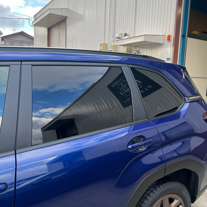 スバル　フォレスター　カーフィルム施工　新潟　WINCOS Premium series　高遮熱フィルム　リアサイド施工後