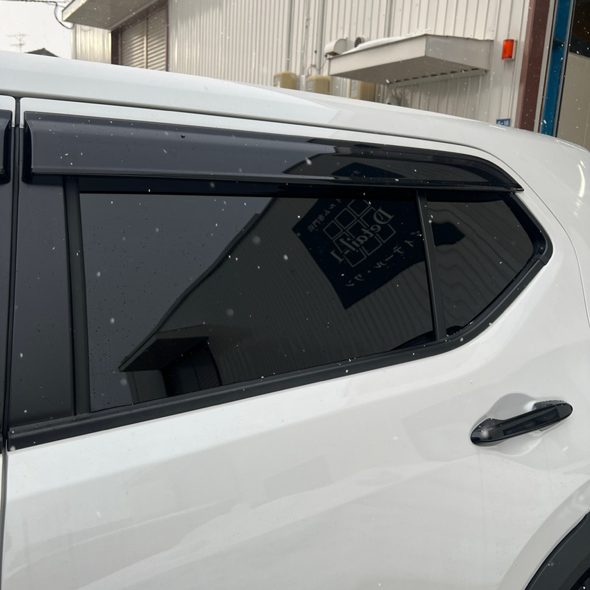 ホンダ・WR-V　カーフィルム施工　新潟　スモークフィルム　リアドア　施工後