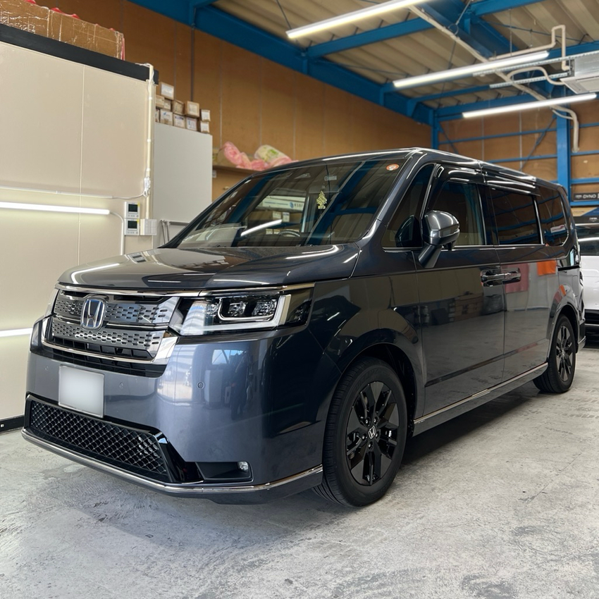 ホンダ ステップワゴン 遮熱スモークフィルム WINCOS GY-3IR