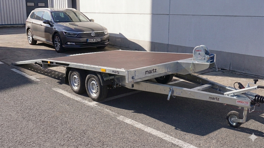 Autotransporter Magdeburg 2,5t 2,7t 3,0t 3,5t kaufen Fahrzeugtransporter Tandem Tridem Kippfunktion