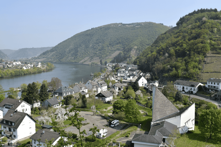 Brodenbach an der Terrassenmosel