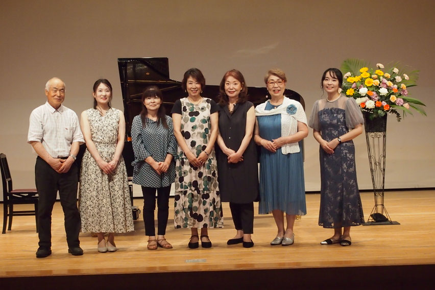 発表会集合写真