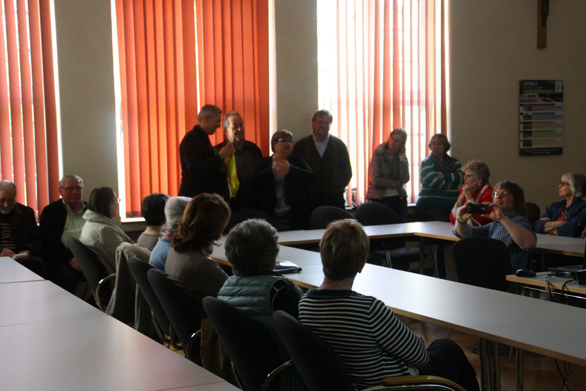 Empfang im Ratssaal des Rathauses Schleiden durch Bürgermeister Udo Meister einer Touristengruppe aus der Partnerstadt im Mai 2016