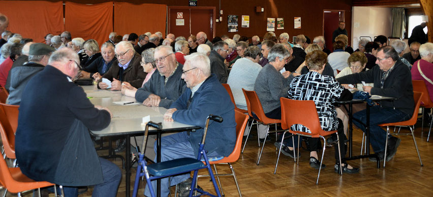 Quarante équipes pour le concours de belote du club le jeudi 15 novembre salle Ouessant