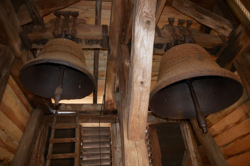 Zwei historische Eisenglocken des 18. Jahrhunderts in Schwanow b. Rheinsberg
