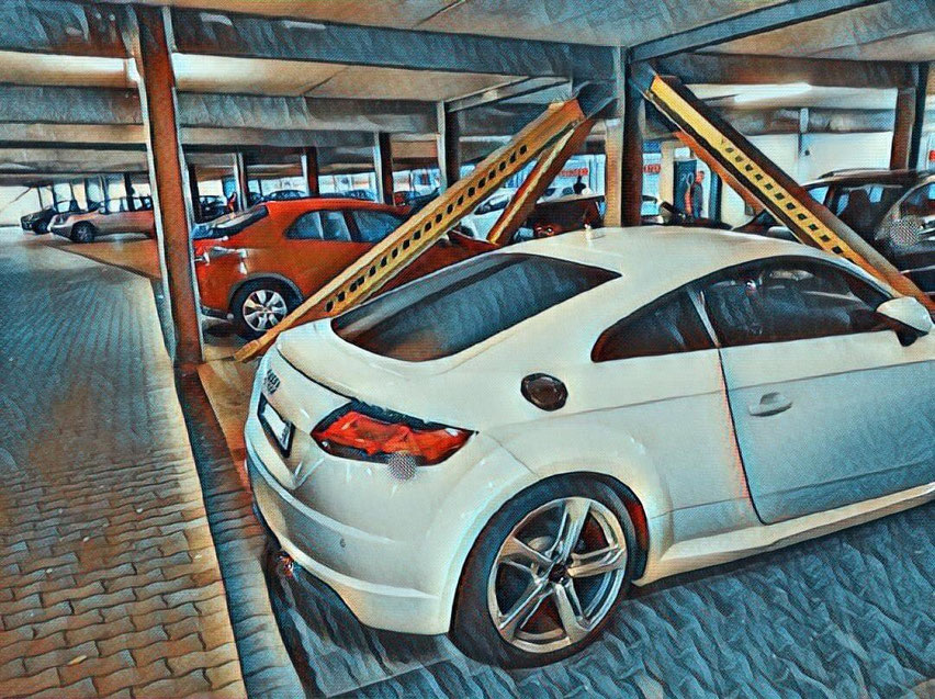 (ZRH) P3 Parkhaus ️ Zürich 15 CHF / Tag - Parken