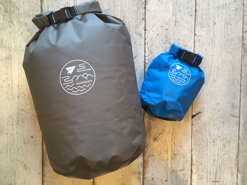 PAPERSKY(ペーパースカイ) Dry Bag (1.5L)¥3,240(税込)(12L VALVE)¥4,860(税込)