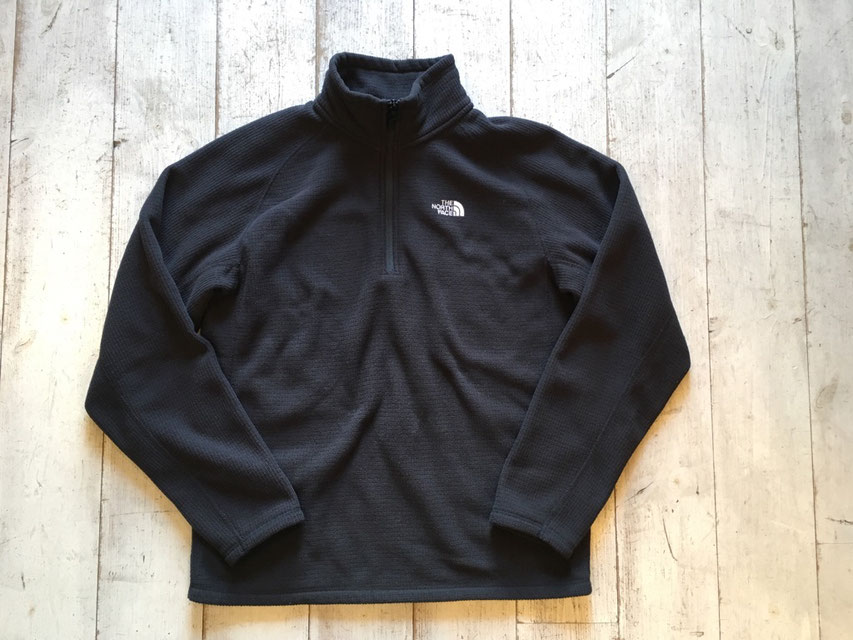 THE NORTH FACE(ザ・ノースフェイス) Half-Zip Fleece ¥4,428(税込)